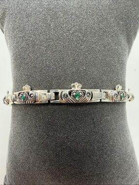 Sterling Silver Claddagh Link Bracelet